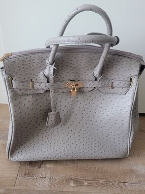 KC Jagger Light Gray Ostrich-Texture Satchel with Gold Hardware